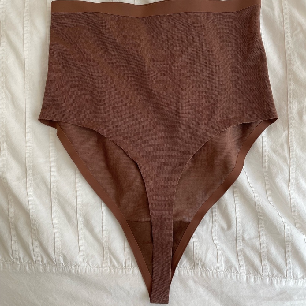 SKIMS core control high waisted thong